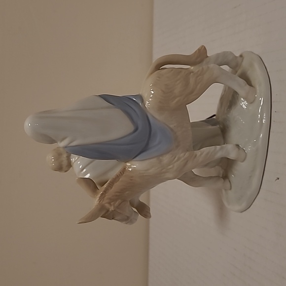 Vintage Home Interior Journey into Egypt Figurine - Picture 8 of 16